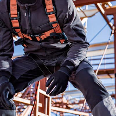 Welke verschillende soorten zakken zijn er in werkbroeken?